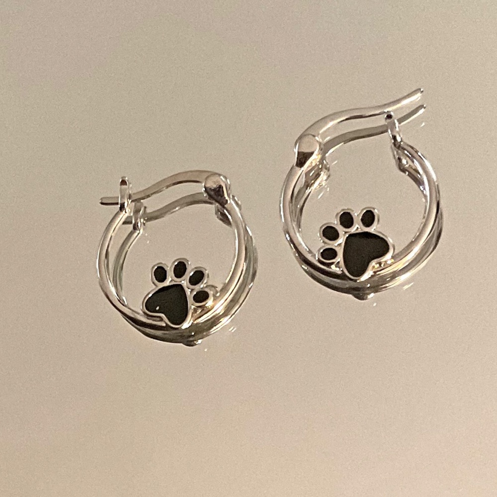Dog Paw Earrings. Valentines Gift for that Dog Lover.  Love me Love my Dog